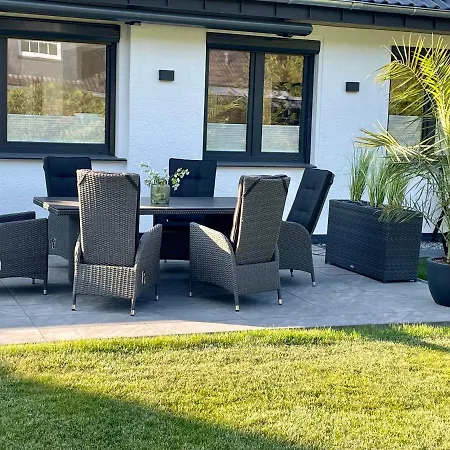 Ferienhaus Neu! Wellnesshome Fontaneweg Sauna, Terasse, Garten Erstbezug Juli 2022